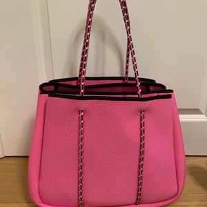 ANNABELL INGALL SPORTY SPICE NEOPRENE TOTE BAG // ROSE